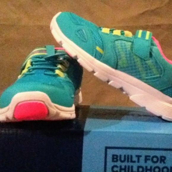 Stride Rite Shoes - Picture 2 of 5